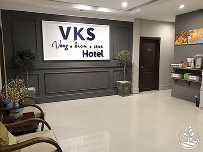 Wwoofing en thailande, faire du volontariat en thailande, faire du bénévolat en thailande, woofing thailande, thai wwoof, excursion en issan, guide à vientiane au Laos, vks hotel