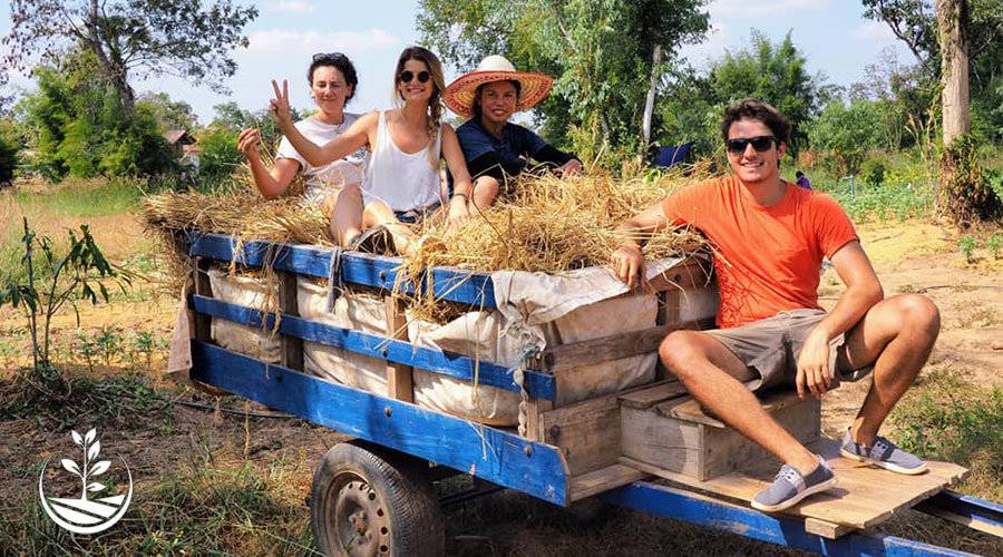 https://www.facebook.com/SuwanOrganicFarmstay
