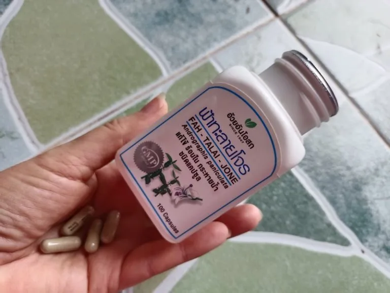 Capsules de Fah Talai Jone