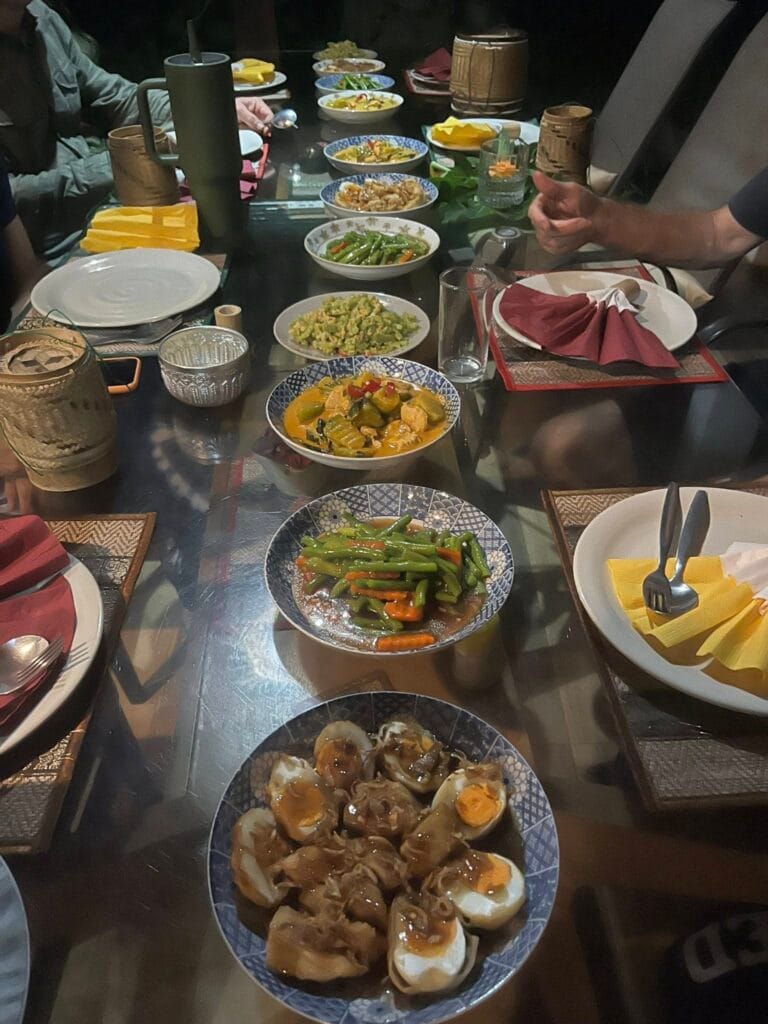 Les repas à la Suwan Organic Farmstay